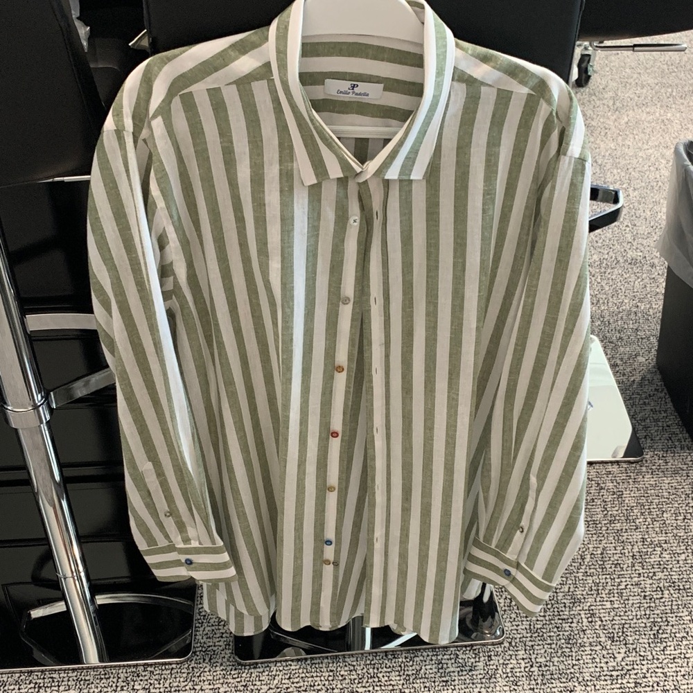 Men’s Casual Green & White Striped Men’s Button-Up Shirt. 3XL